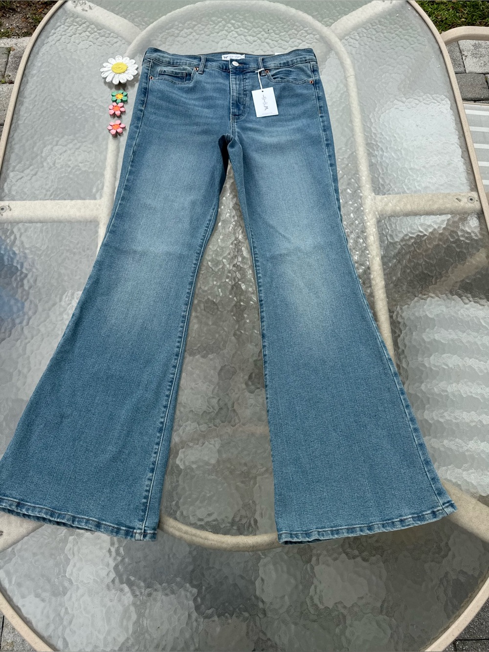 🩵NWT Jessica Simpson Daisy Flare Jeans Size 12 Medium Wash Denim Wide Leg